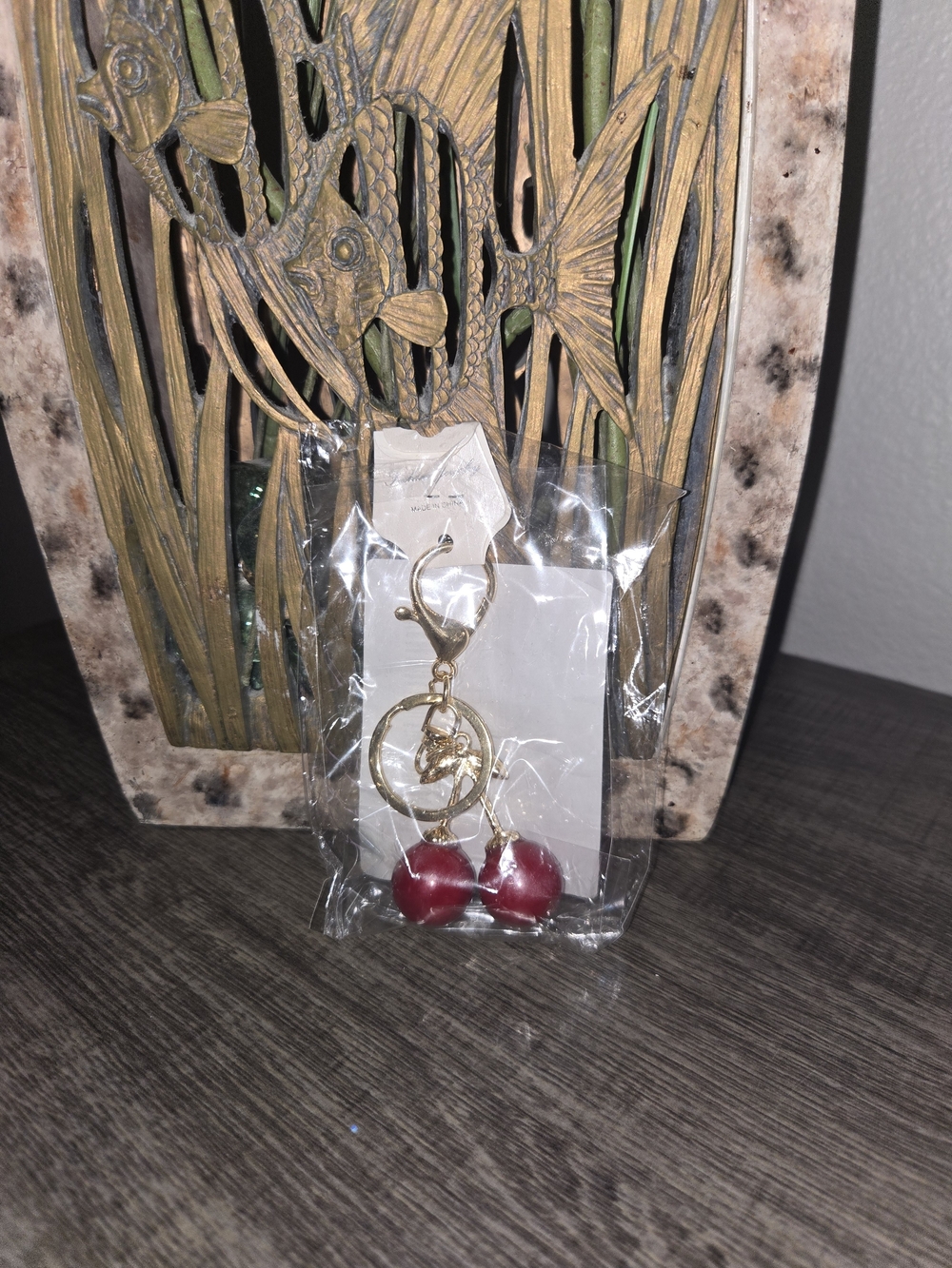Unused Keychain - Picture 2 of 3